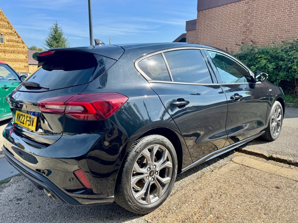 Used Ford Focus 2022 for sale - 75999021: Photo 8