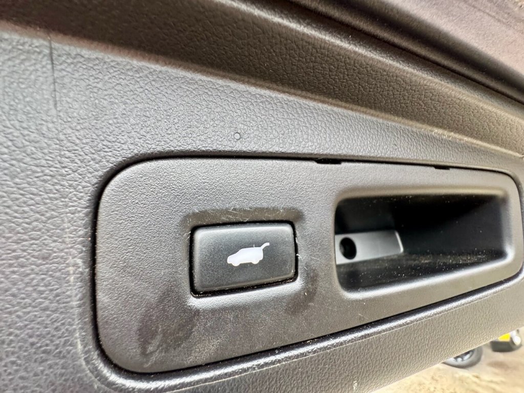 Used Honda CR-V 2017 for sale - 76256774: Photo 32