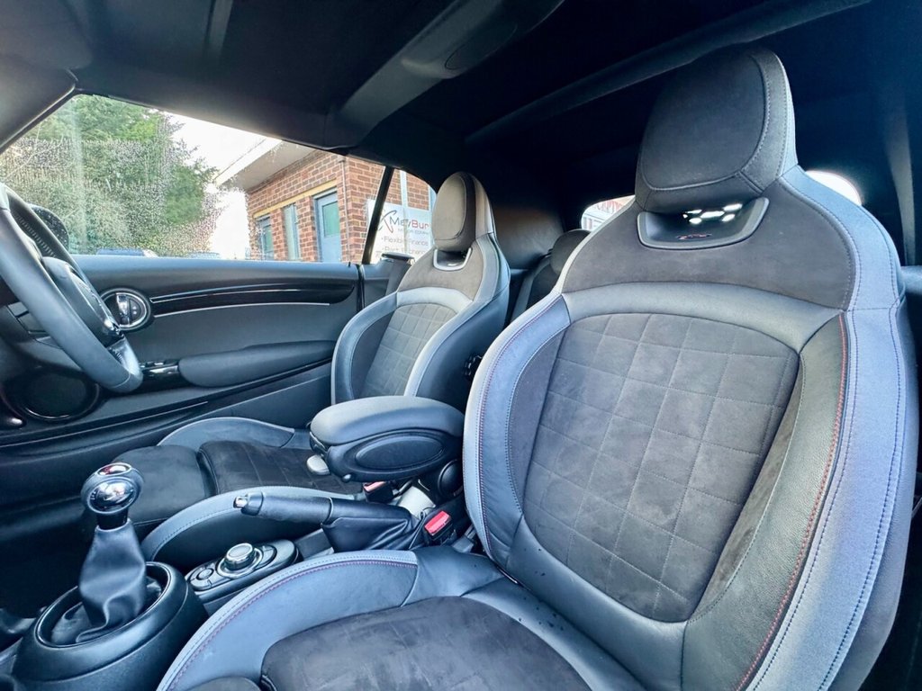 Used MINI Convertible 2022 for sale - 77356258: Photo 18