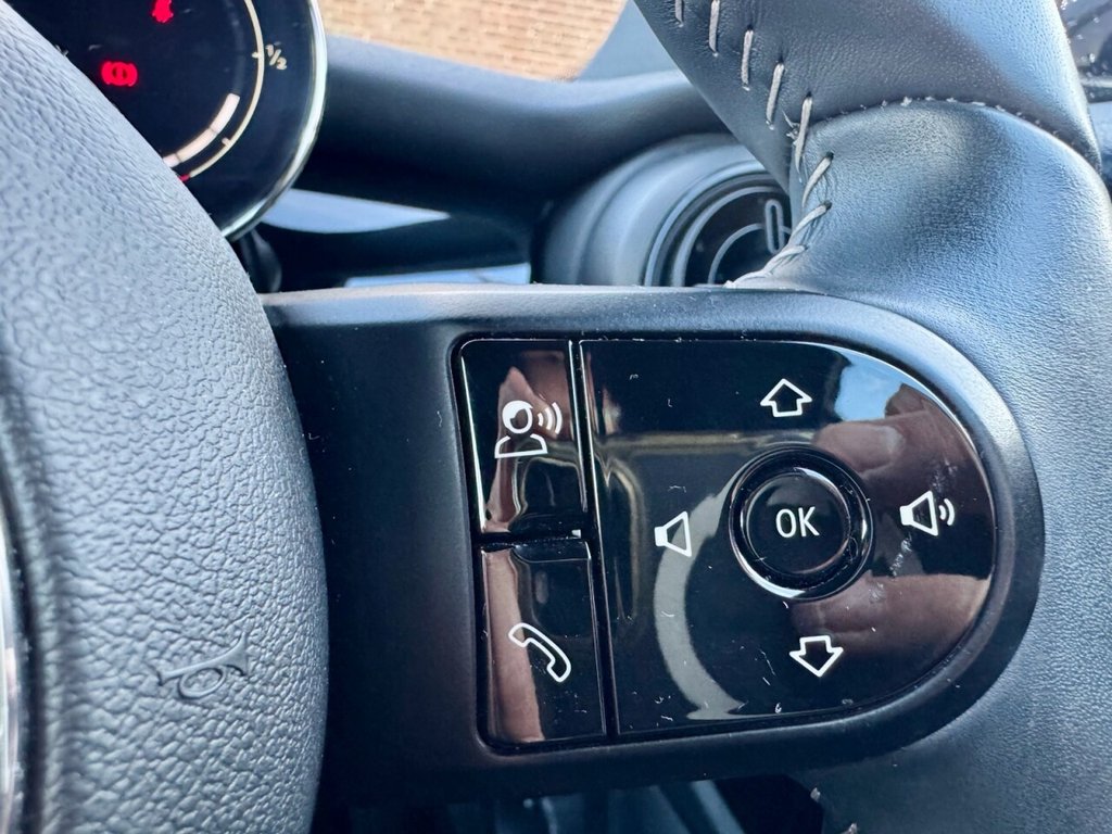 Used MINI Convertible 2022 for sale - 77356258: Photo 25