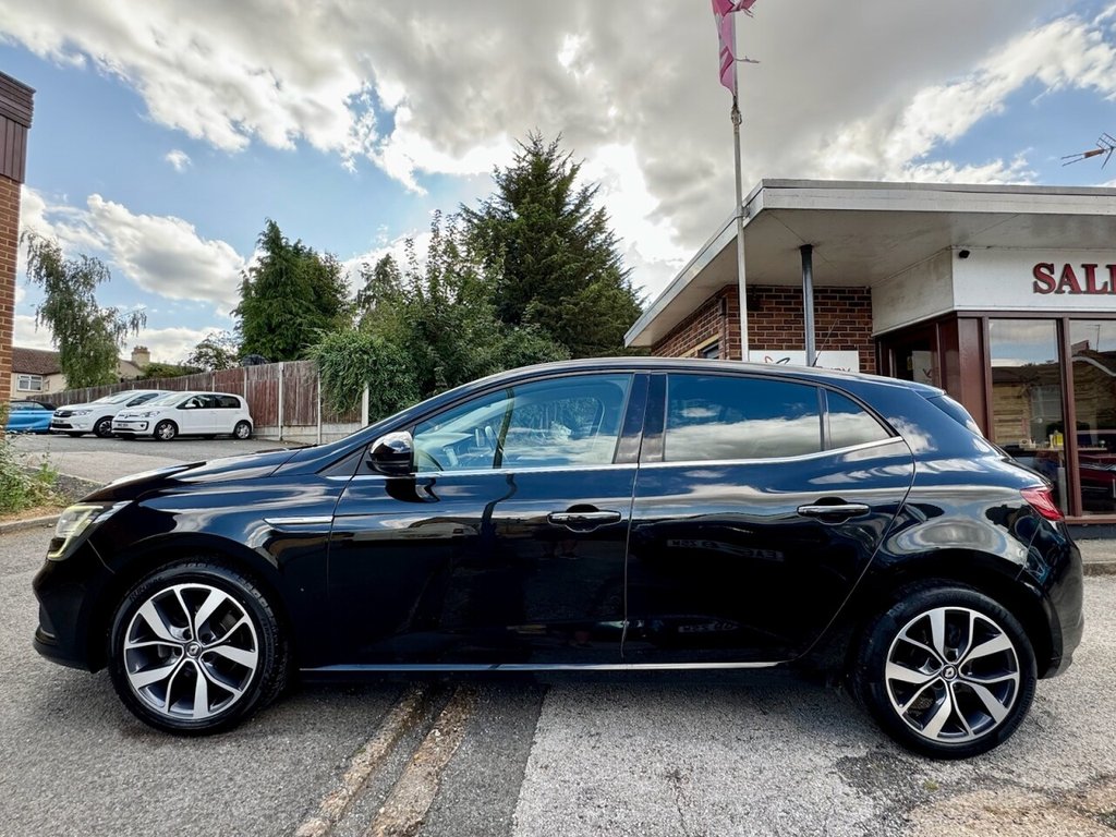 Used Renault Megane 2016 for sale - 77341526: Photo 11