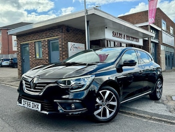 Used Renault Megane 2016 for sale - 77341526: Photo