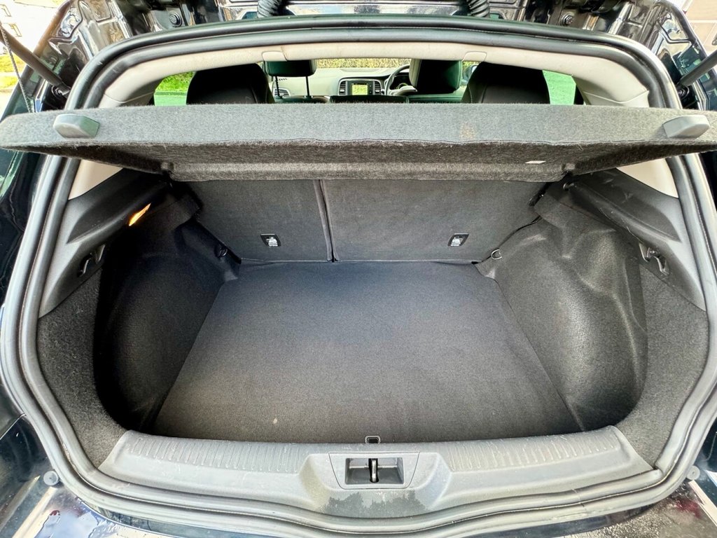 Used Renault Megane 2016 for sale - 77341526: Photo 34