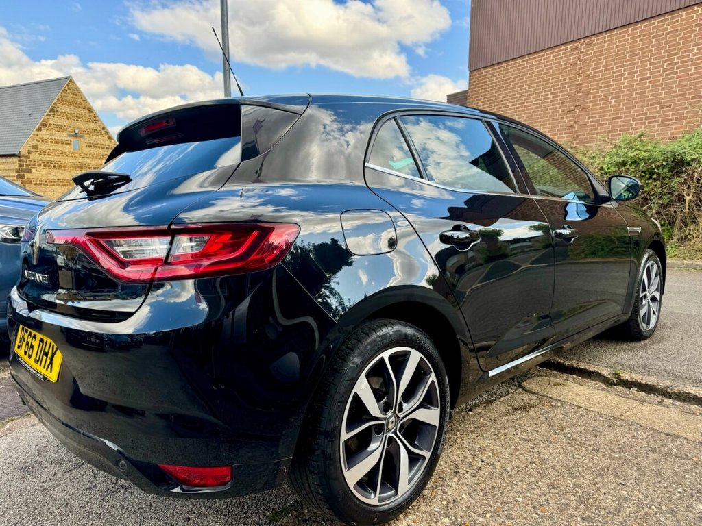 Used Renault Megane 2016 for sale - 77341526: Photo 8