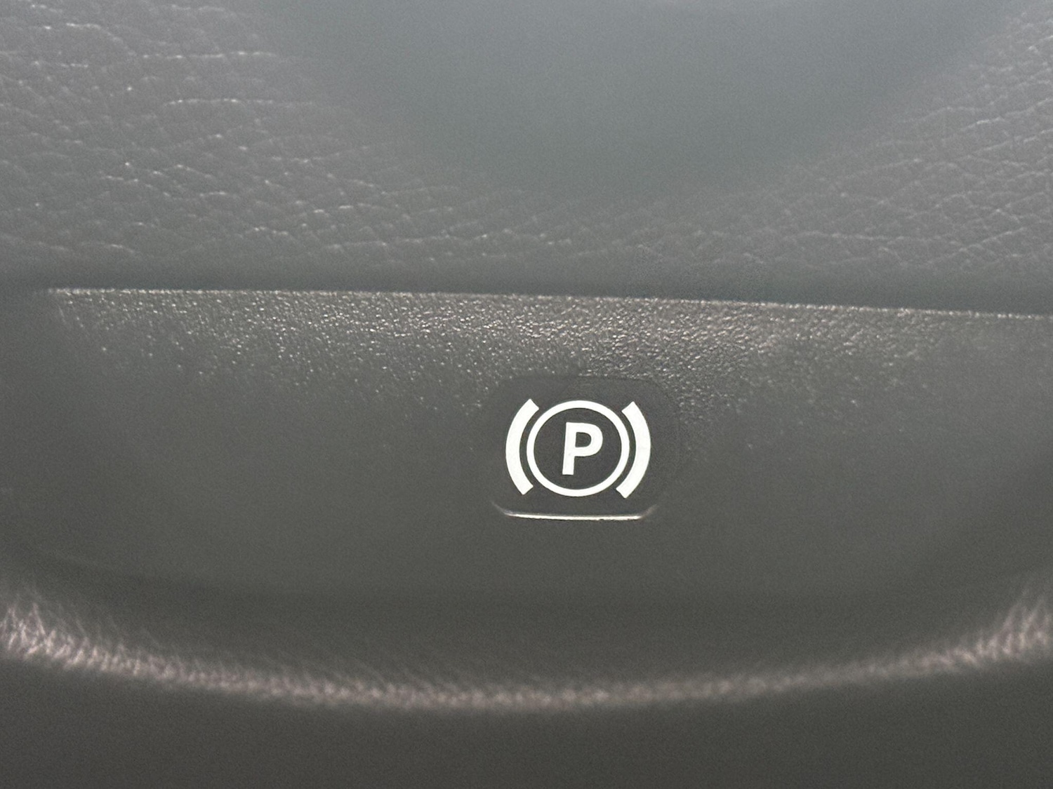 Used Mercedes-Benz E Class 2014 for sale - 76327238: Photo 17