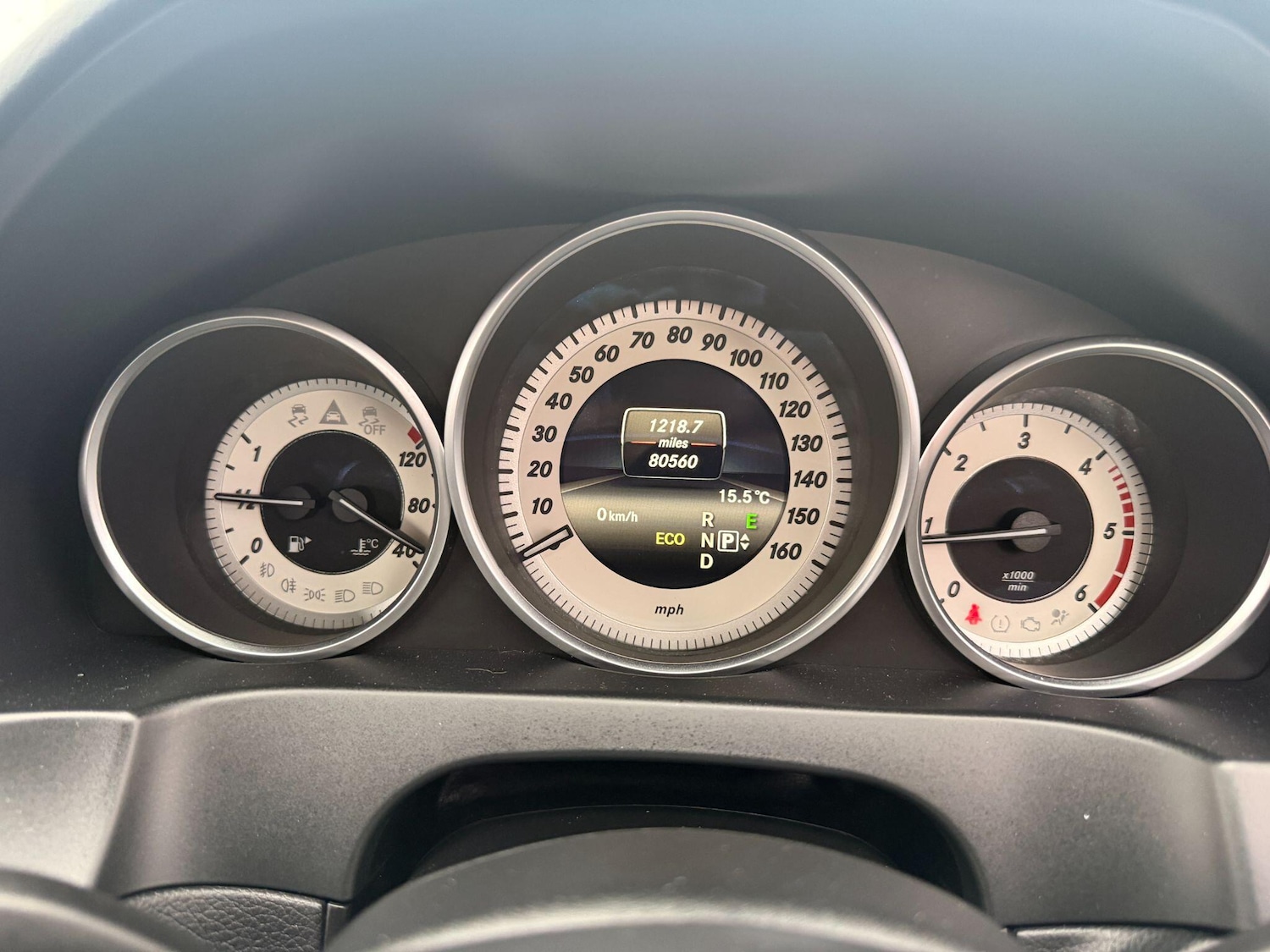 Used Mercedes-Benz E Class 2014 for sale - 76327238: Photo 25