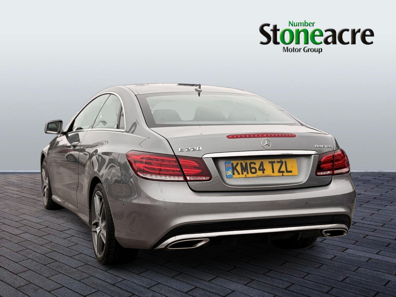 Used Mercedes-Benz E Class 2014 for sale - 76327238: Photo 4