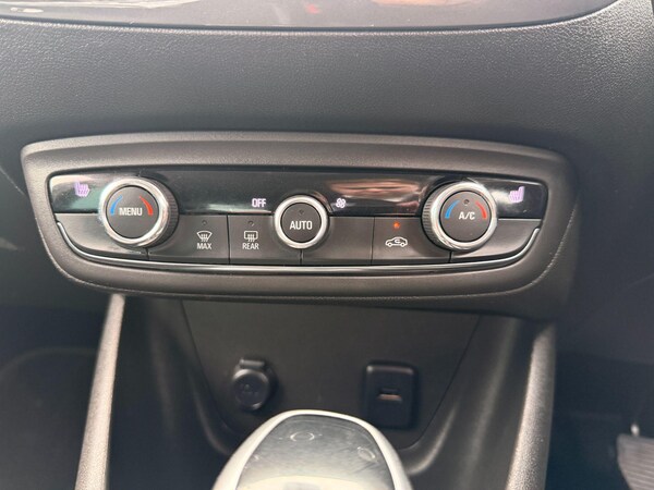 Used Vauxhall Crossland 2021 for sale - 76099420: Photo 10