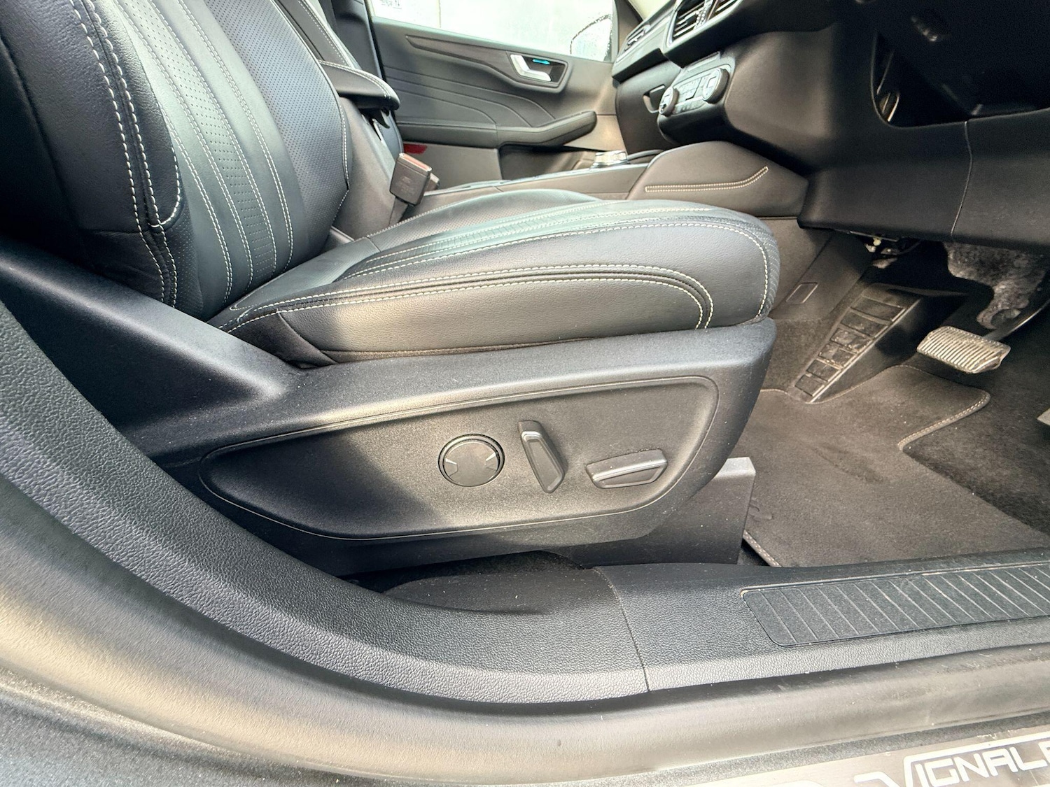 Used Ford Kuga 2023 for sale - 77709465: Photo 11