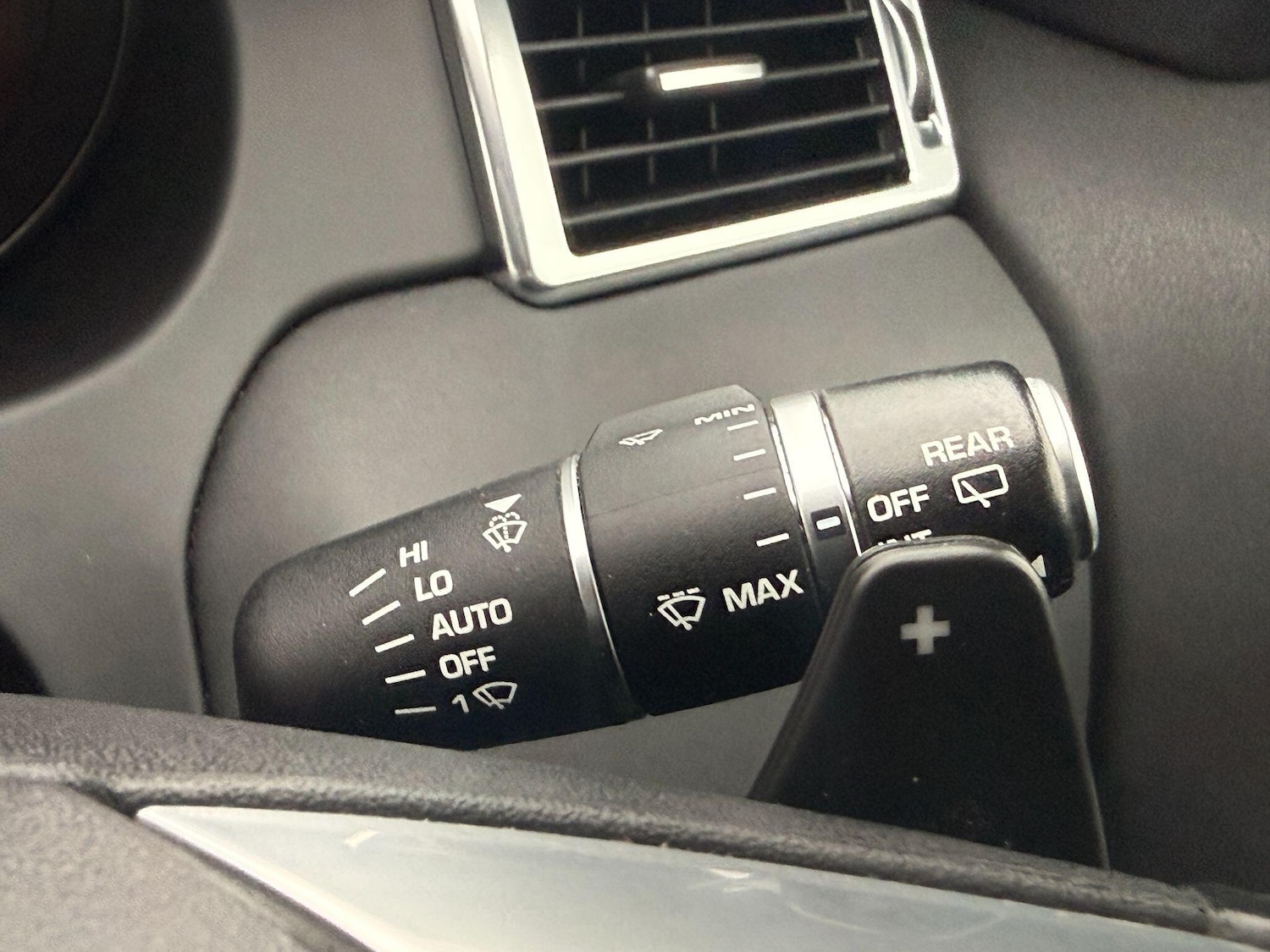 Used Land Rover Discovery Sport 2019 for sale - 76765858: Photo 15