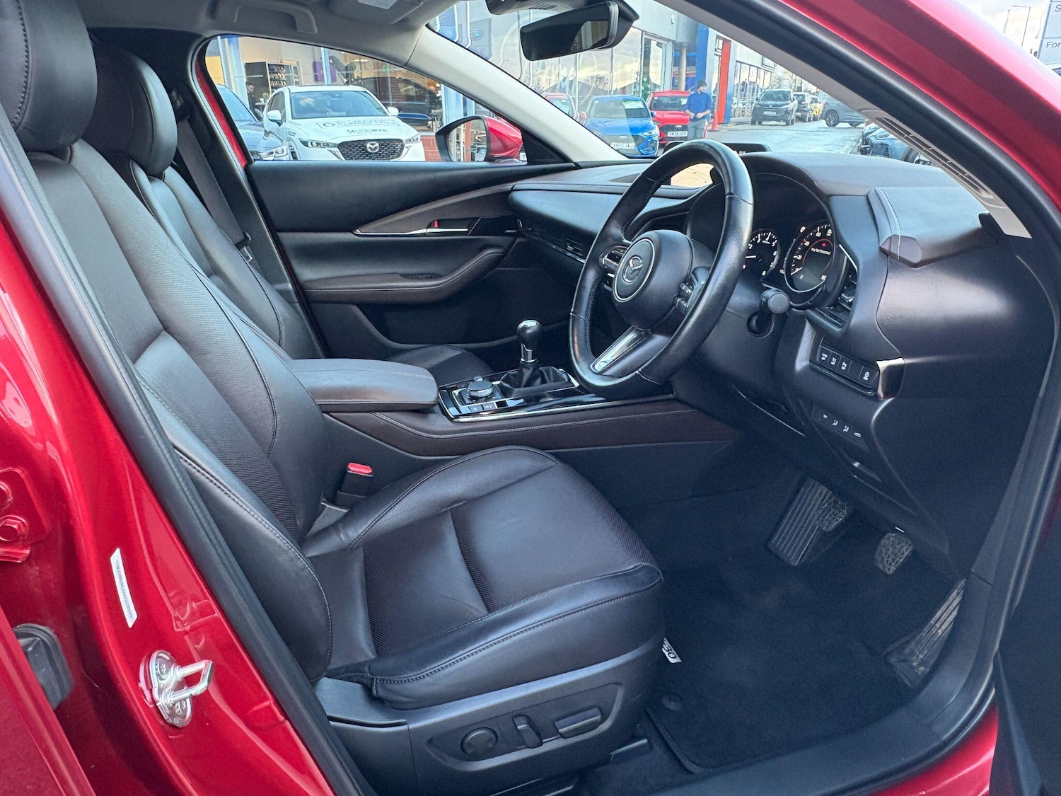 Used Mazda CX-30 2023 for sale - 76702440: Photo 9