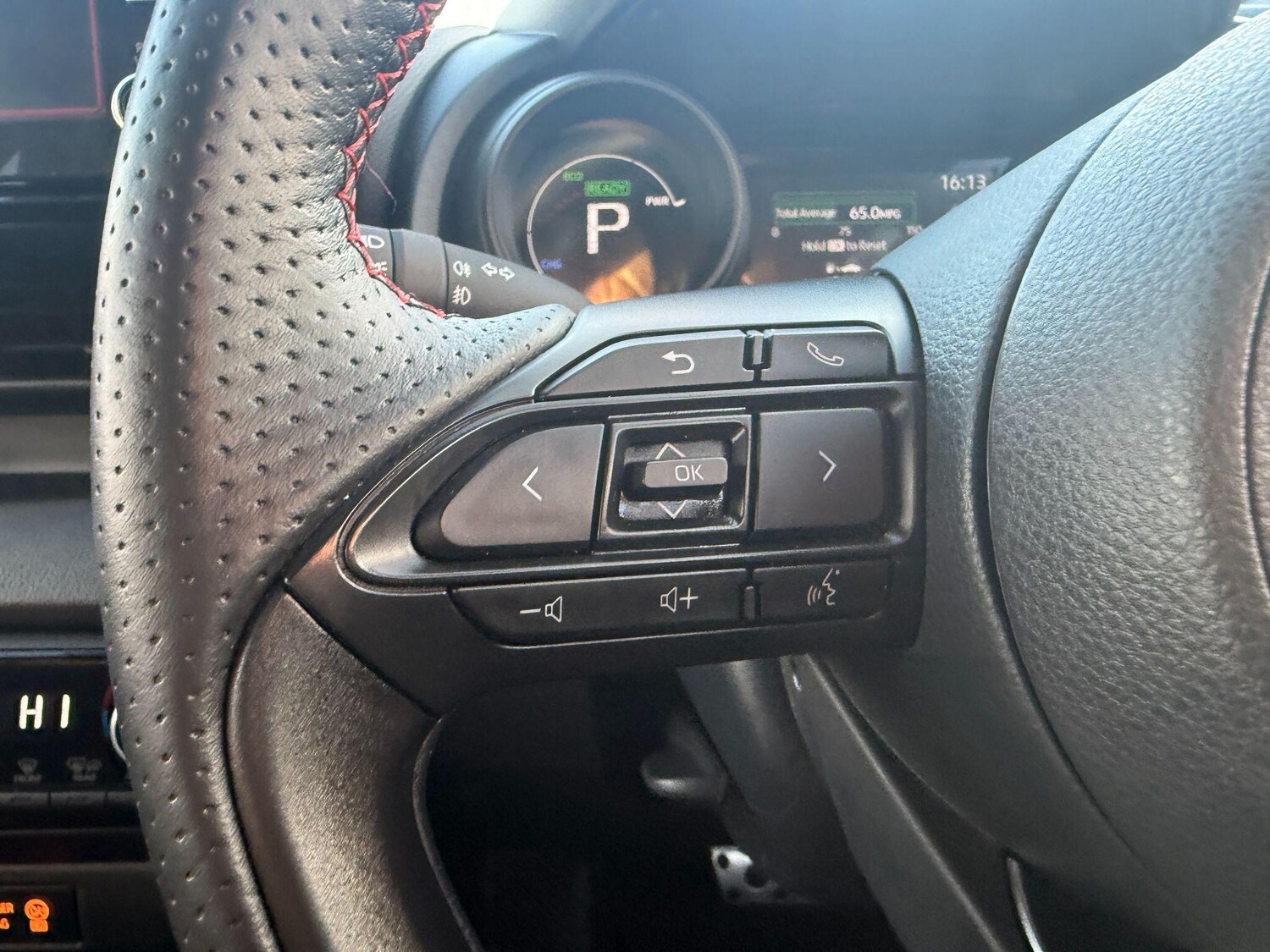 Used Toyota Yaris 2025 for sale - 76381013: Photo 11