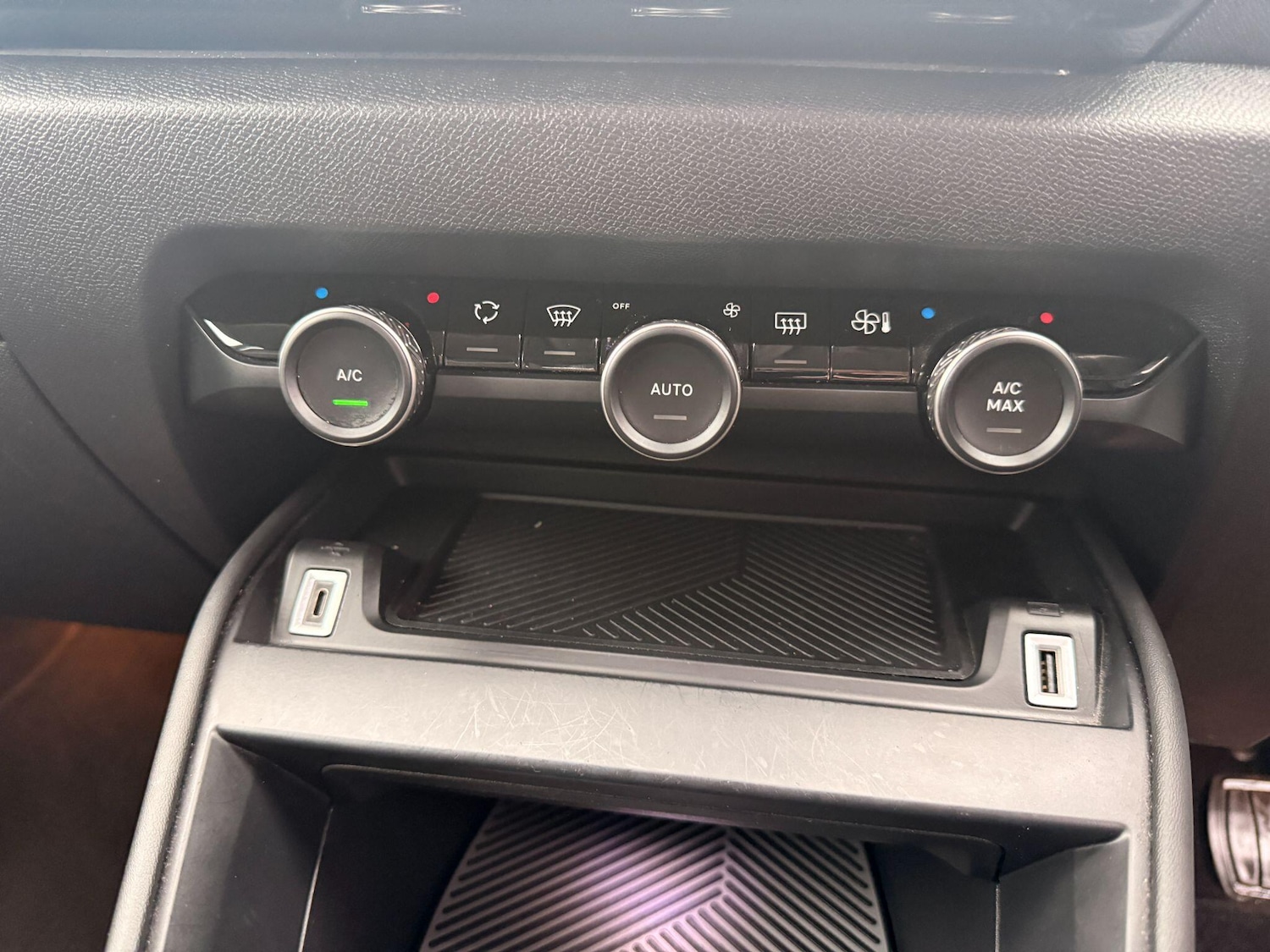 Used Citroen C4 2021 for sale - 76326999: Photo 10