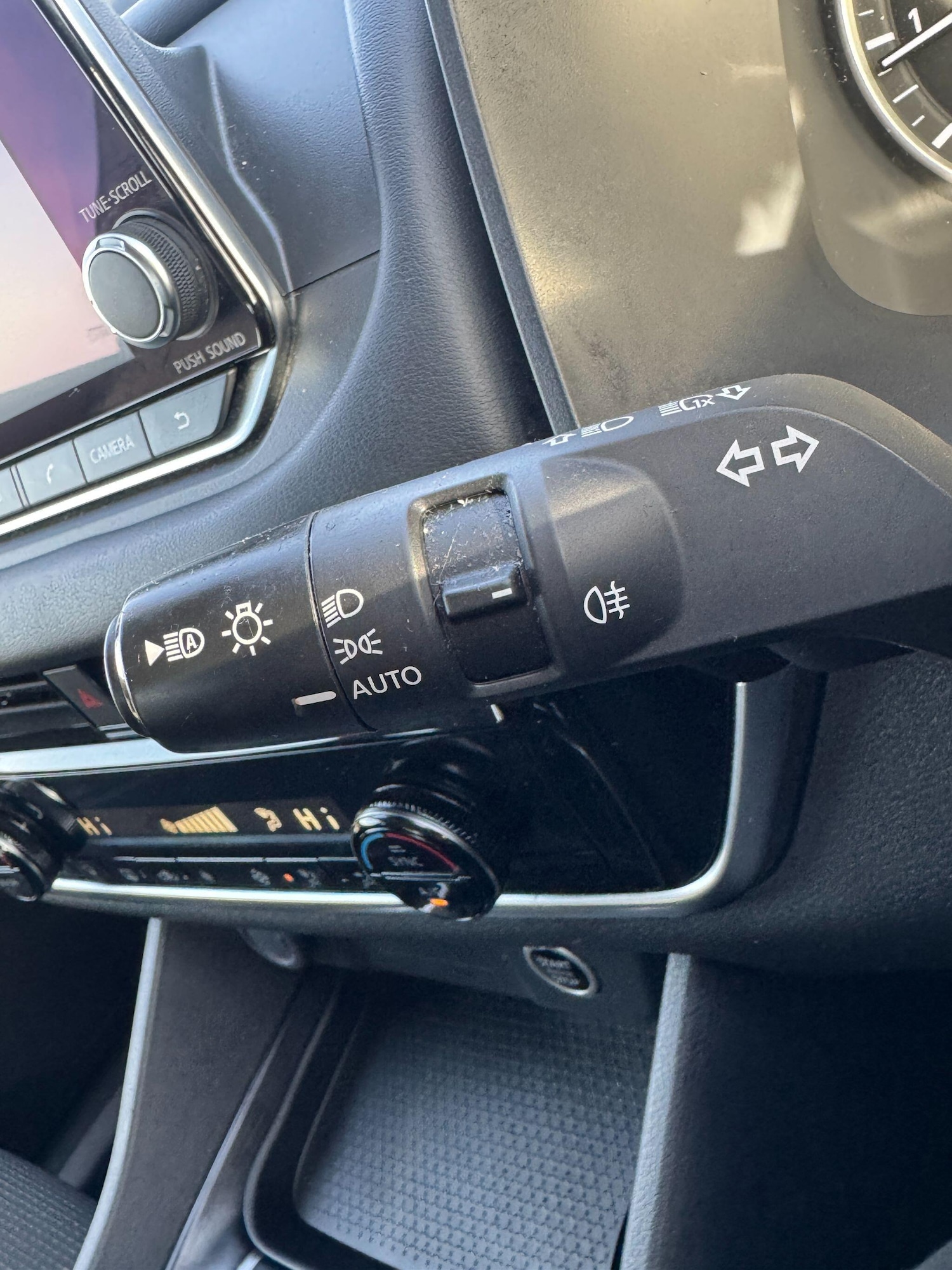 Used Nissan Qashqai for sale - 77191041: Photo 15