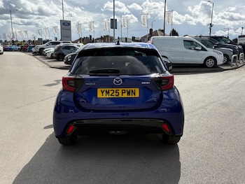 Used Mazda Mazda2 HYBRID 2025 for sale - 75926712: Photo