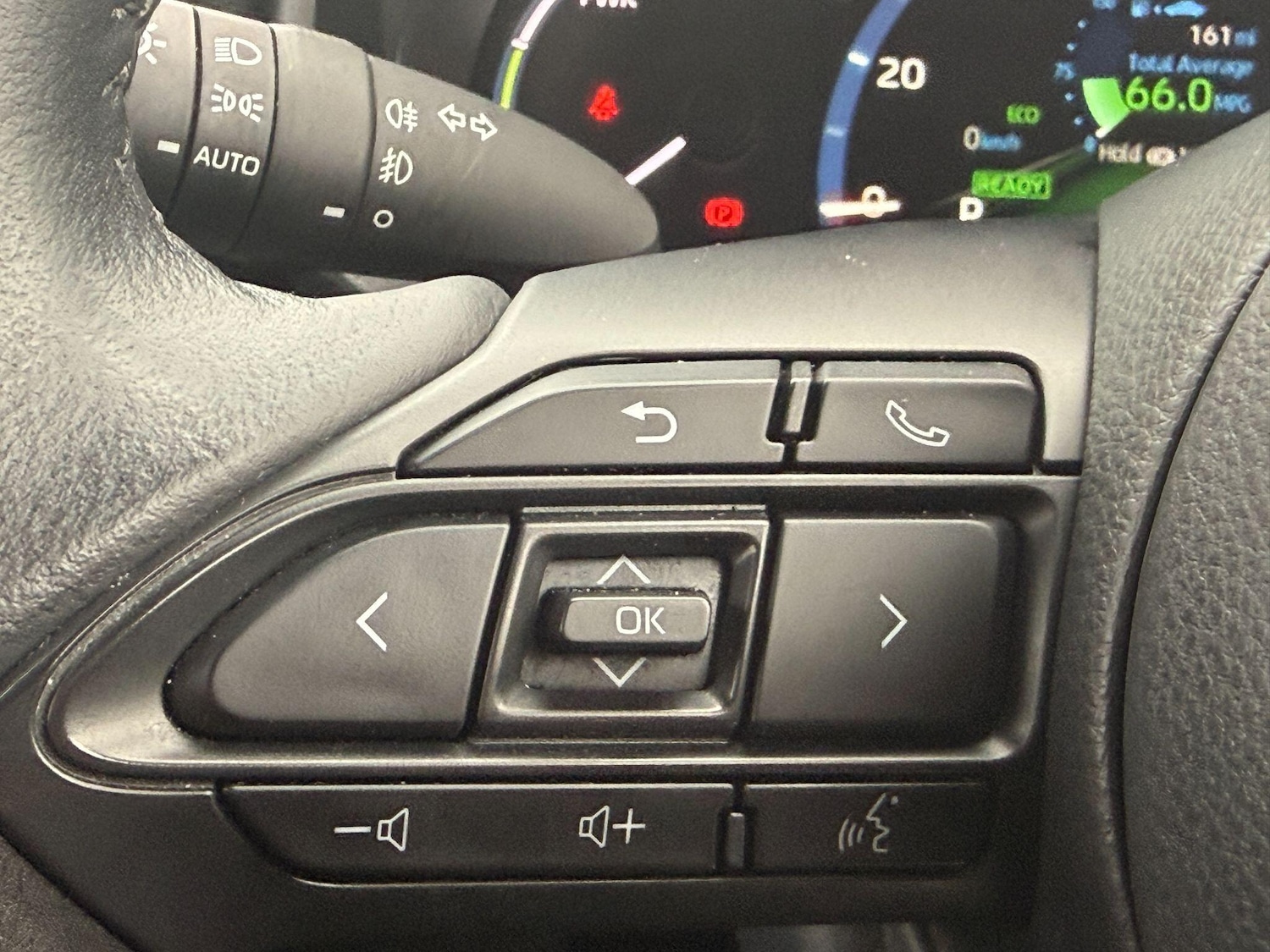 Used Toyota Yaris Cross 2023 for sale - 77091384: Photo 17