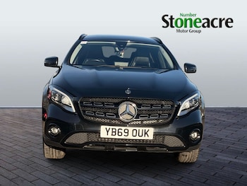 Used Mercedes-Benz GLA 2019 for sale - 76839855: Photo