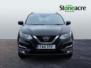 Used Nissan Qashqai 2017 for sale - 77509809: Photo