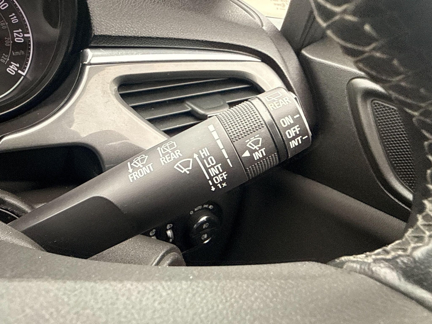 Used Vauxhall Corsa 2016 for sale - 78100342: Photo 14