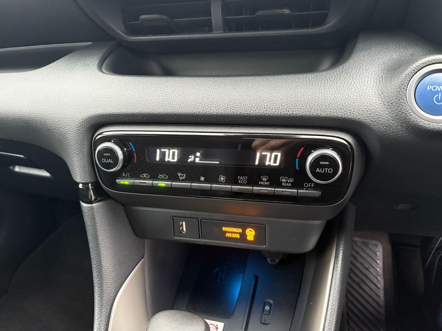 Used Mazda Mazda2 HYBRID 2023 for sale - 76689973: Photo 16