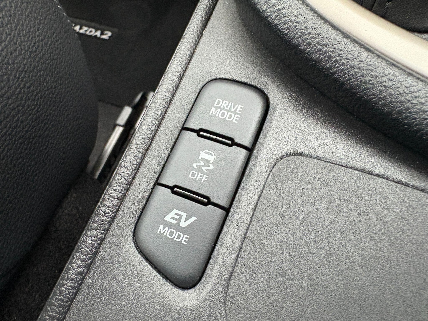 Used Mazda Mazda2 HYBRID 2023 for sale - 76689973: Photo 18