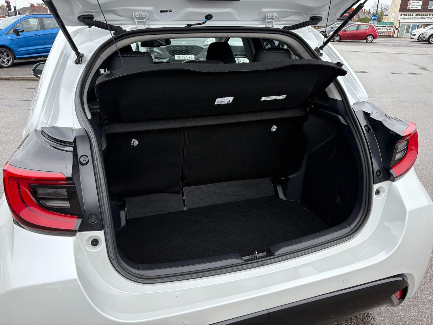 Used Mazda Mazda2 HYBRID 2023 for sale - 76689973: Photo 23