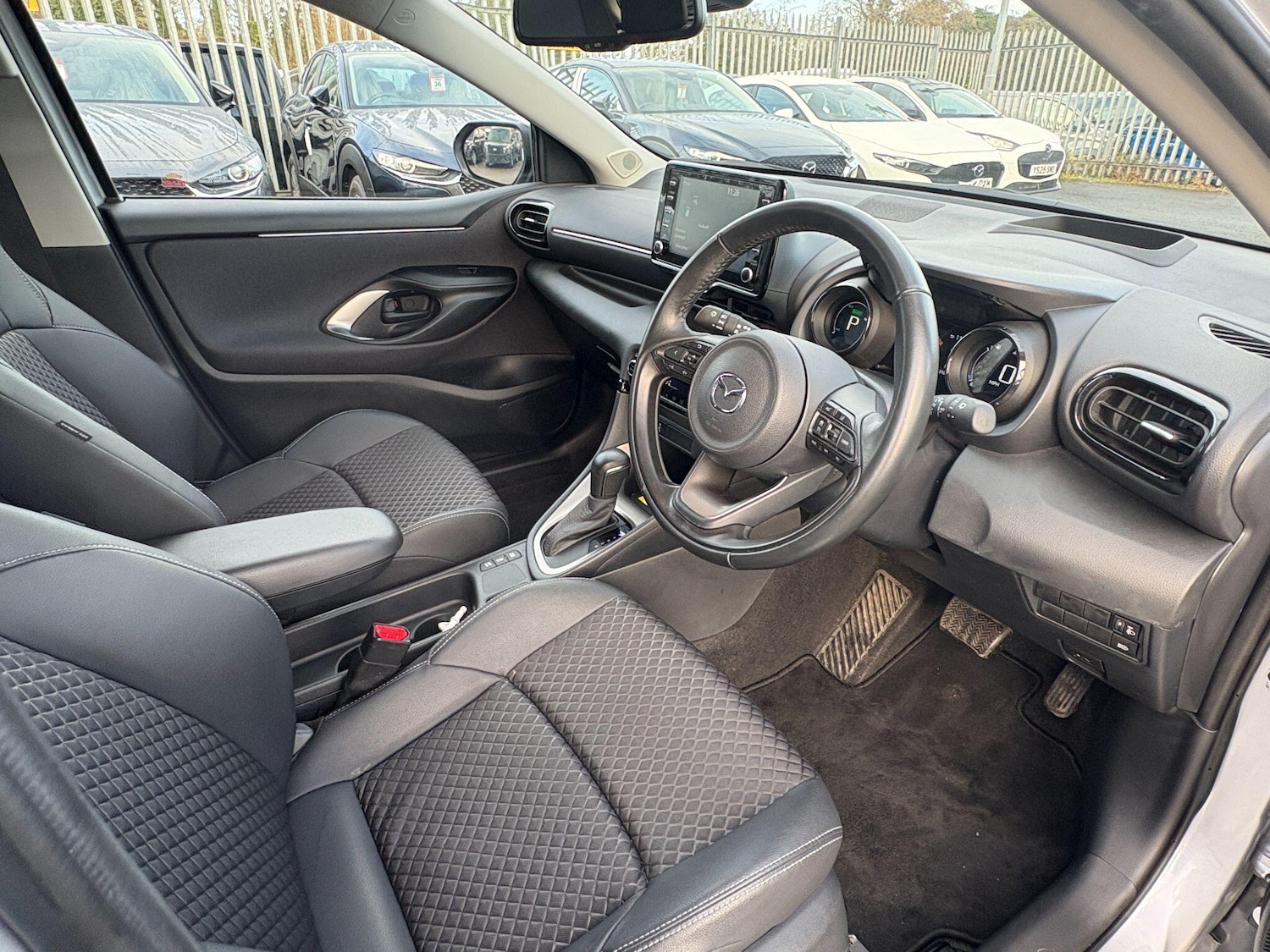 Used Mazda Mazda2 HYBRID 2022 for sale - 76865579: Photo 9