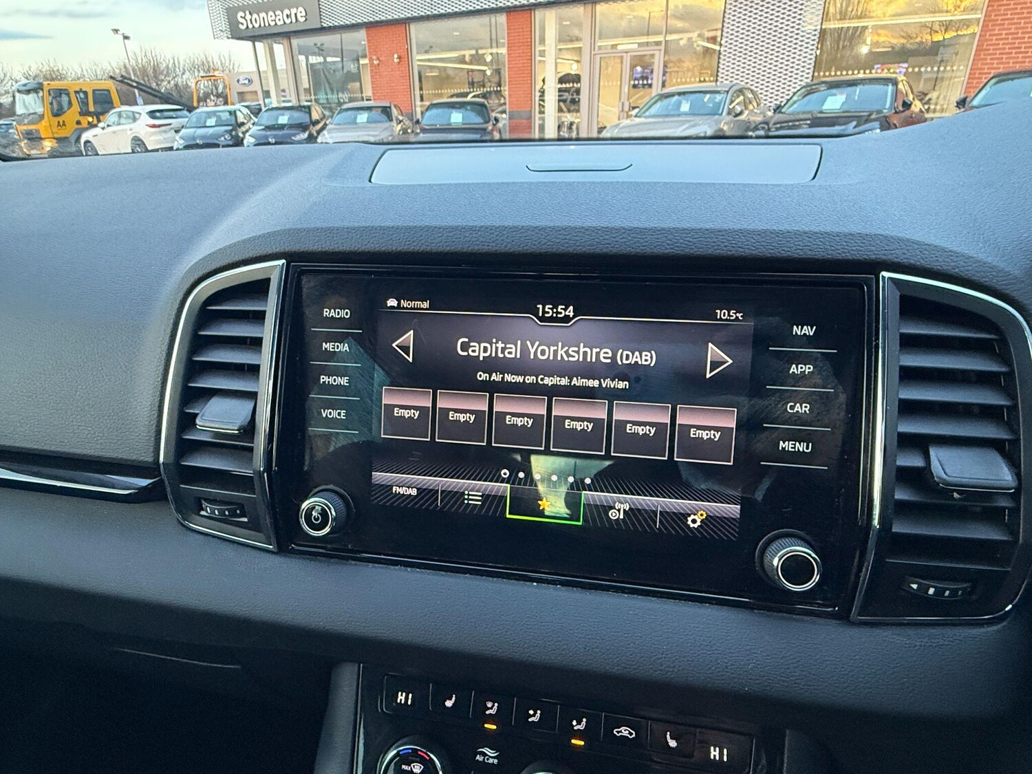 Used Skoda Karoq 2022 for sale - 77454811: Photo 17