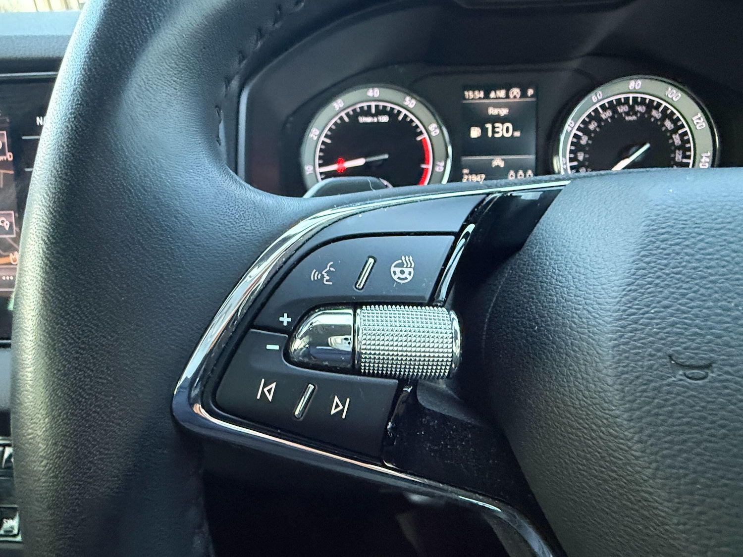 Used Skoda Karoq 2022 for sale - 78071721: Photo 13