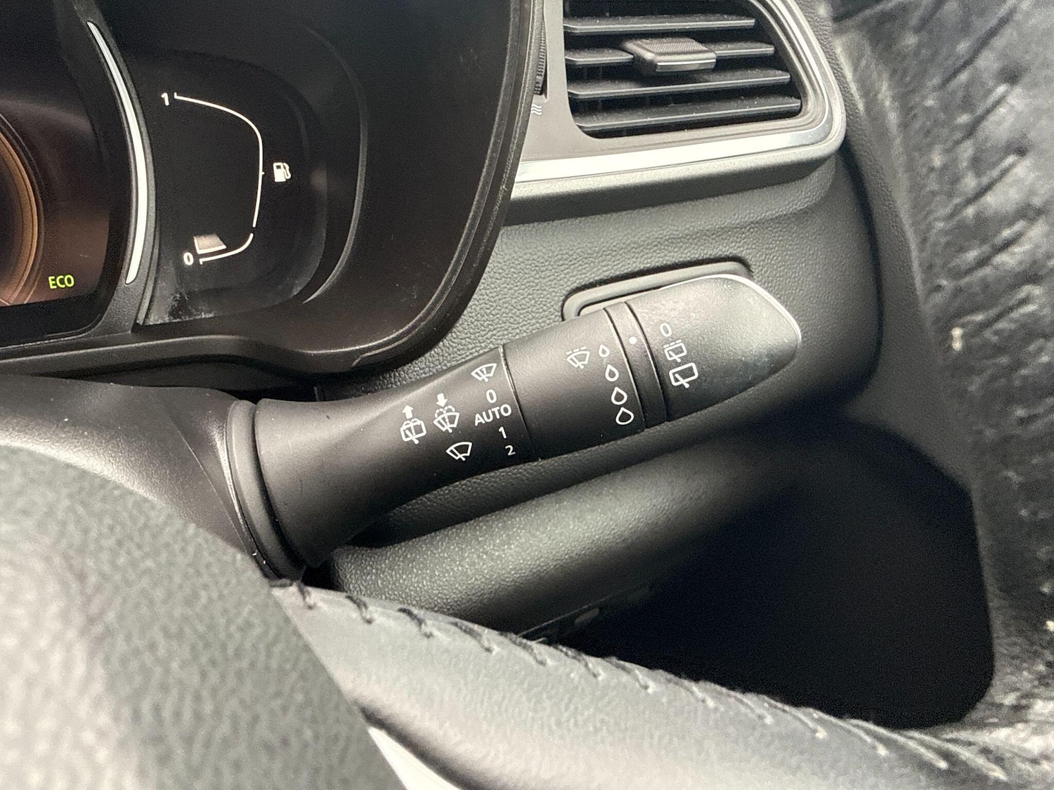 Used Renault Kadjar for sale - 77925884: Photo 16