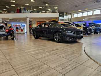 (25) - 5.0 V8 Dark Horse SelShift Euro 6 2dr