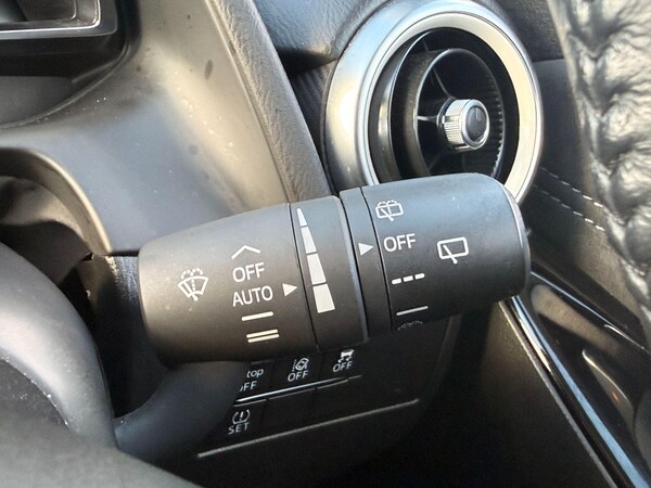 Used Mazda Mazda2 2022 for sale - 76189061: Photo 15