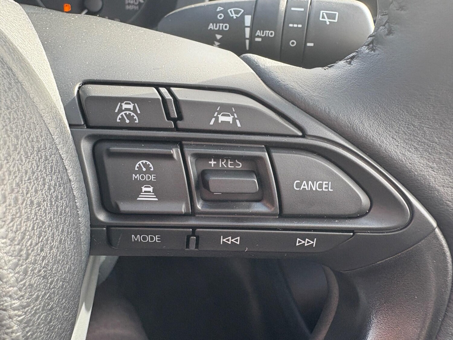 Used Mazda Mazda2 HYBRID 2025 for sale - 76152946: Photo 20