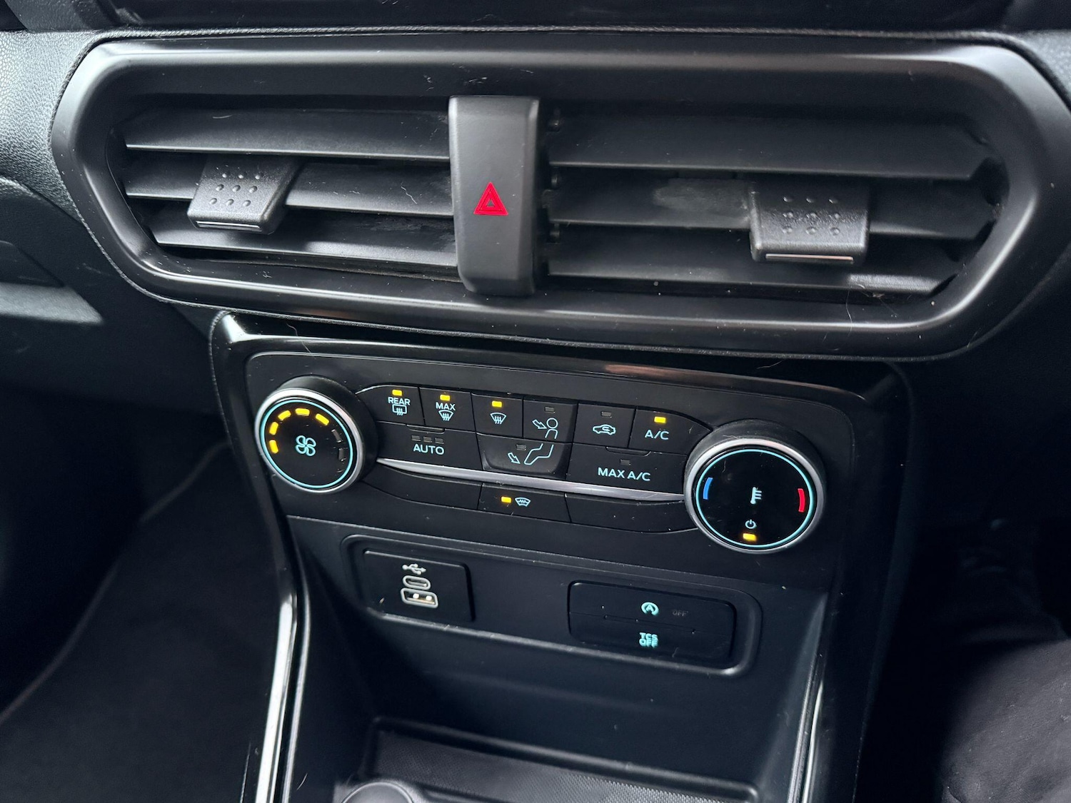 Used Ford Ecosport for sale - 77710226: Photo 18