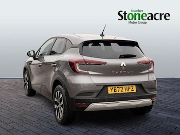 Used Renault Captur 2022 for sale - 77509895: Photo