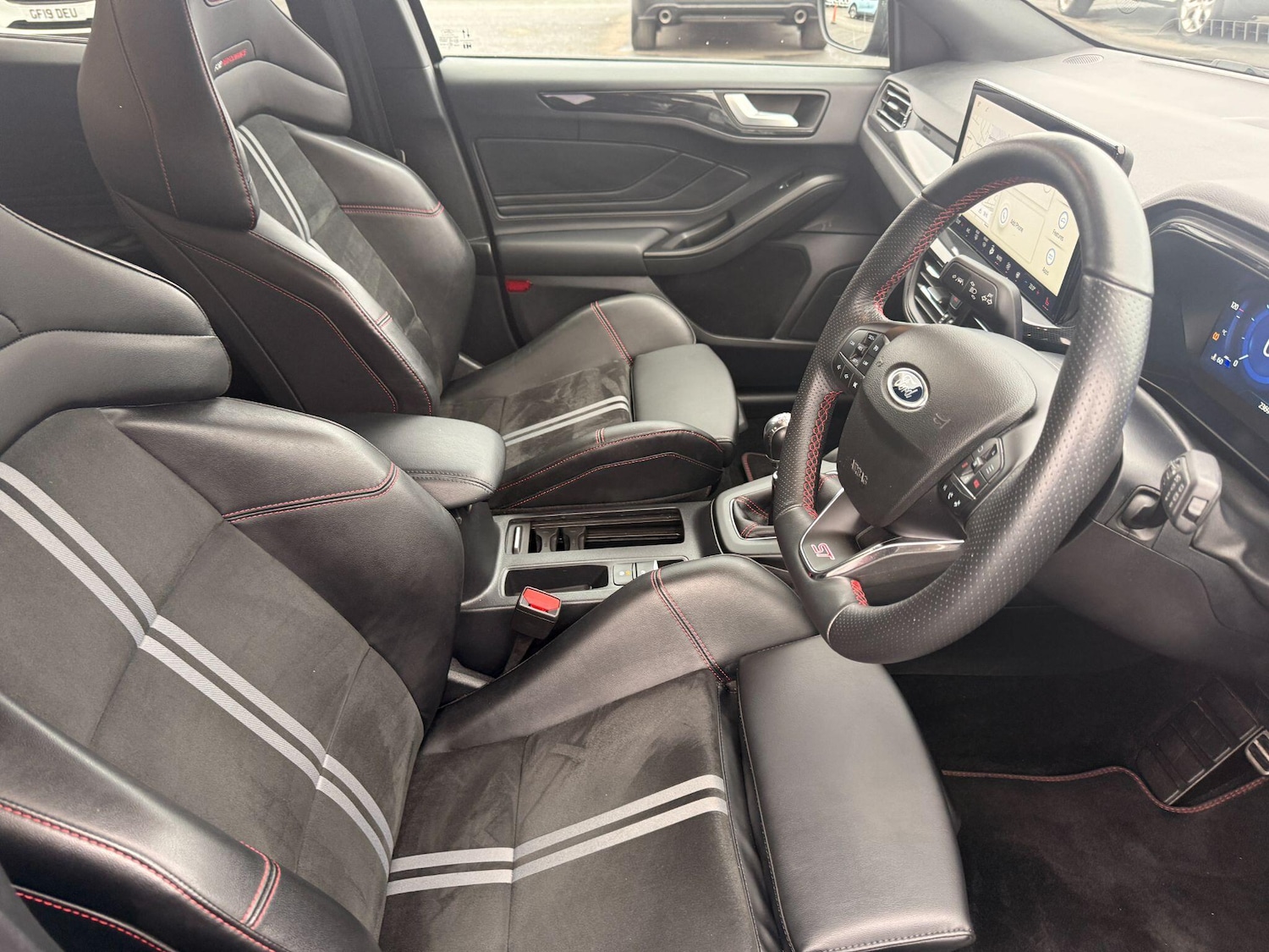 Used Ford Focus 2023 for sale - 77073902: Photo 11