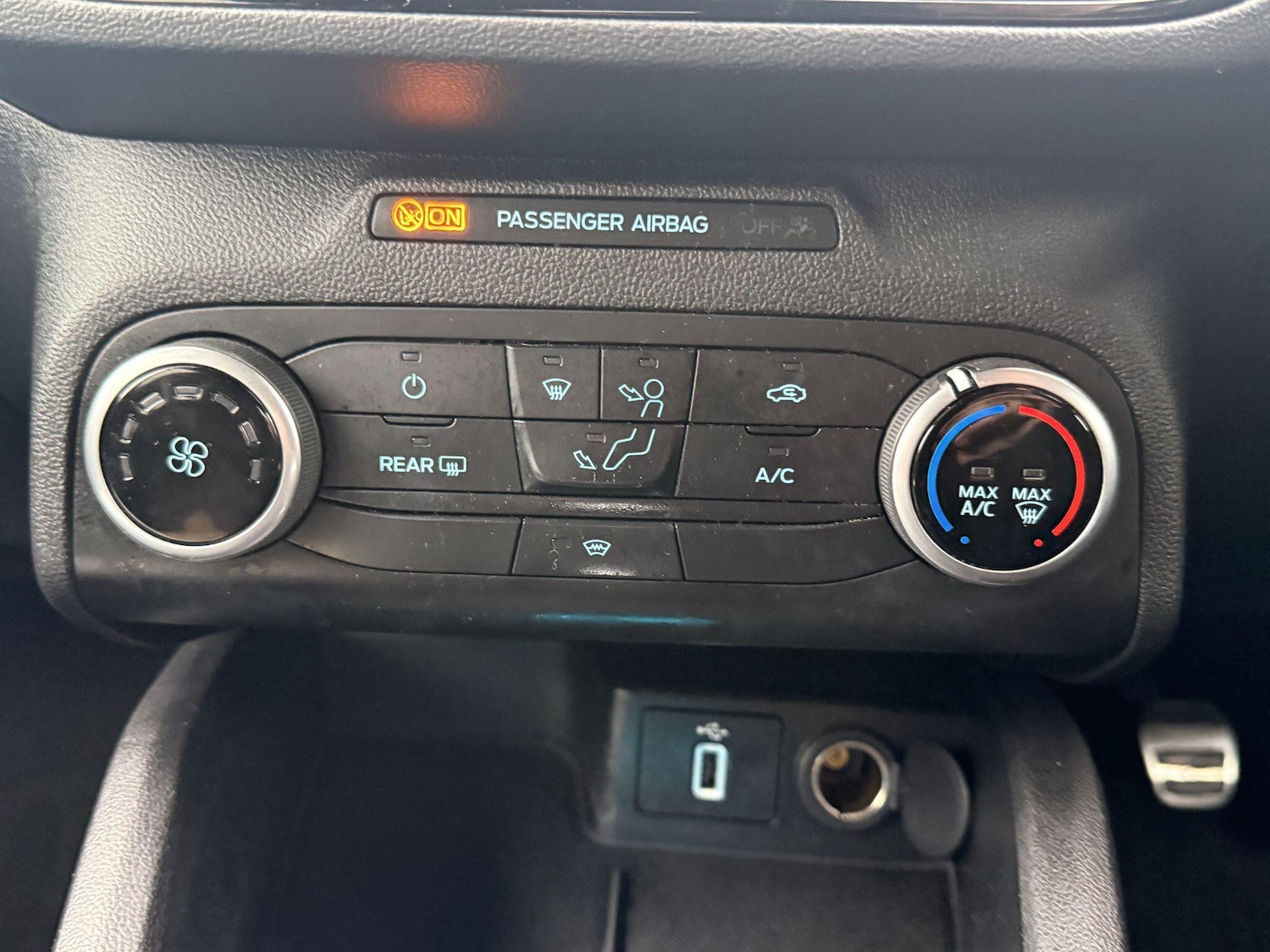 Used Ford Focus for sale - 76484321: Photo 12