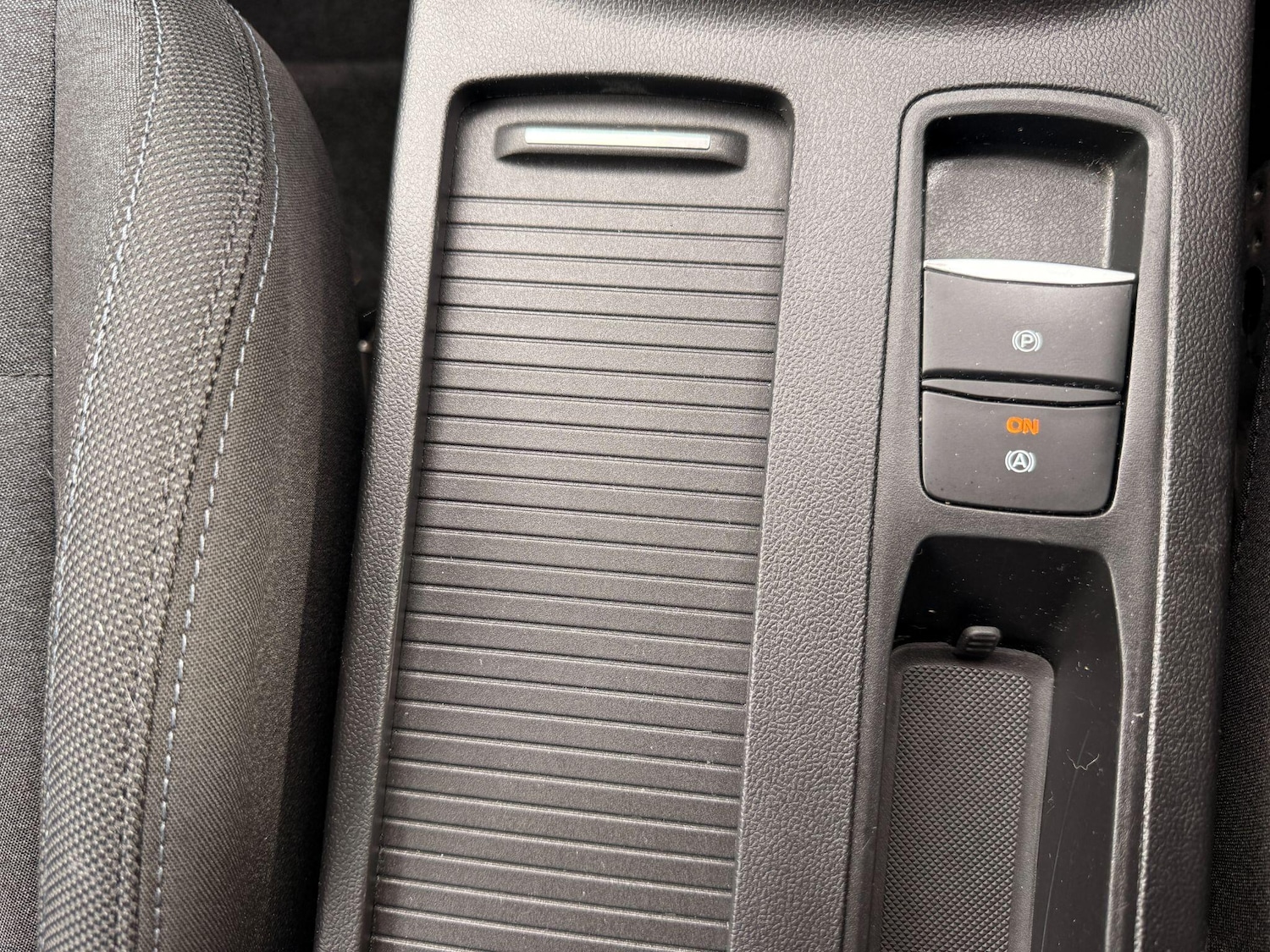 Used Ford Focus 2023 for sale - 76742910: Photo 17