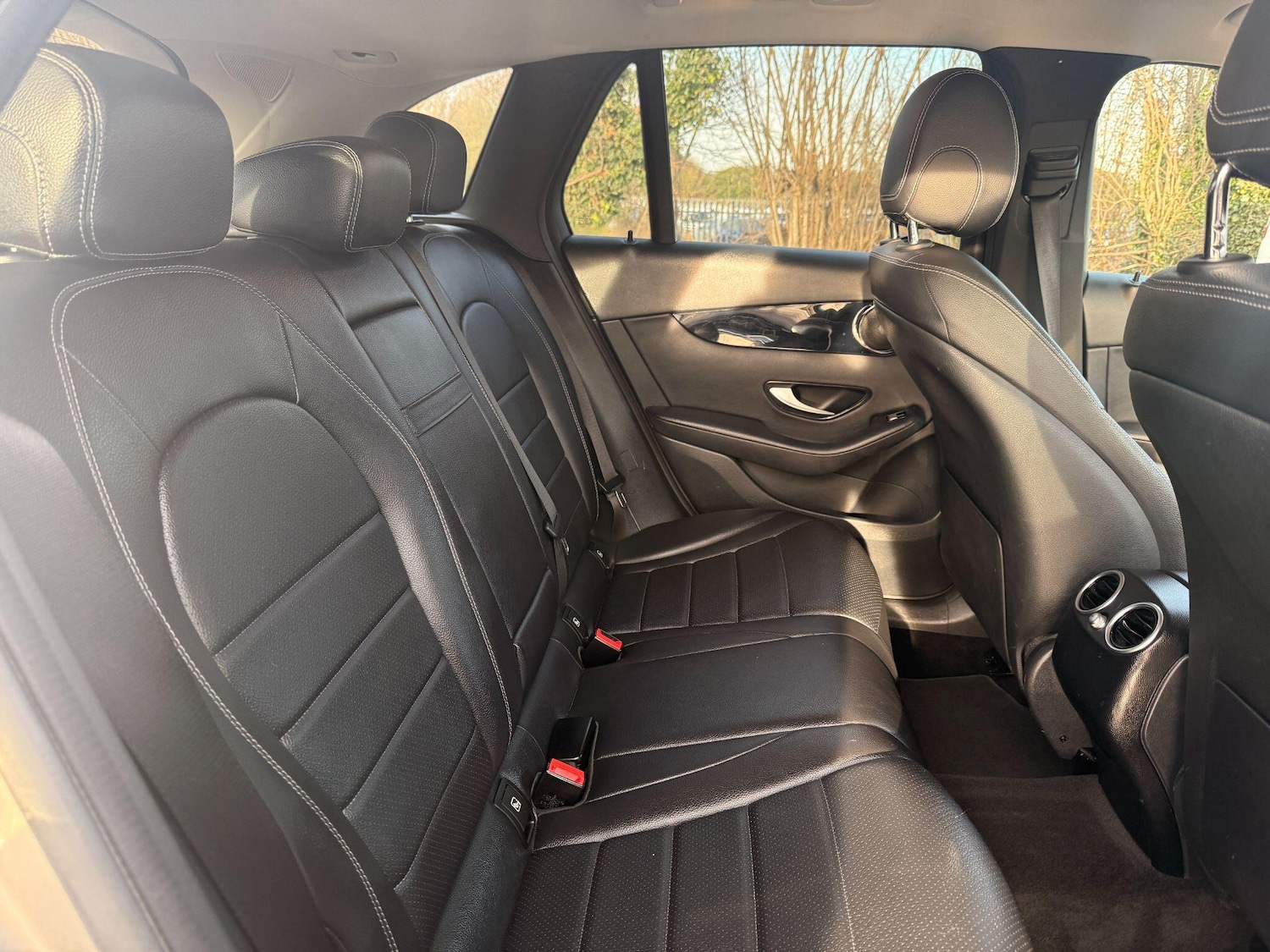 Used Mercedes-Benz GLC 2020 for sale - 77330979: Photo 11