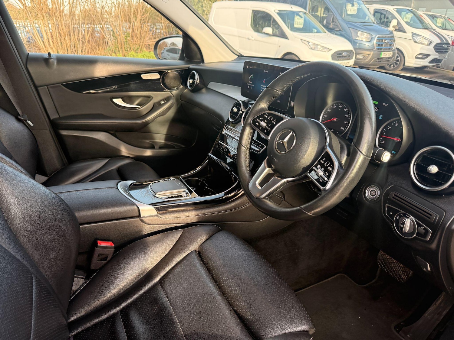 Used Mercedes-Benz GLC 2020 for sale - 77330979: Photo 9