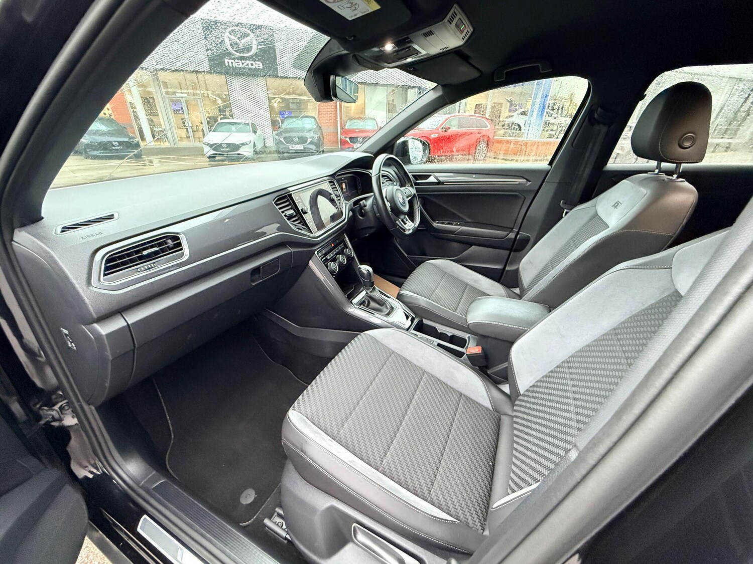 Used Volkswagen T-Roc 2021 for sale - 77537227: Photo 24