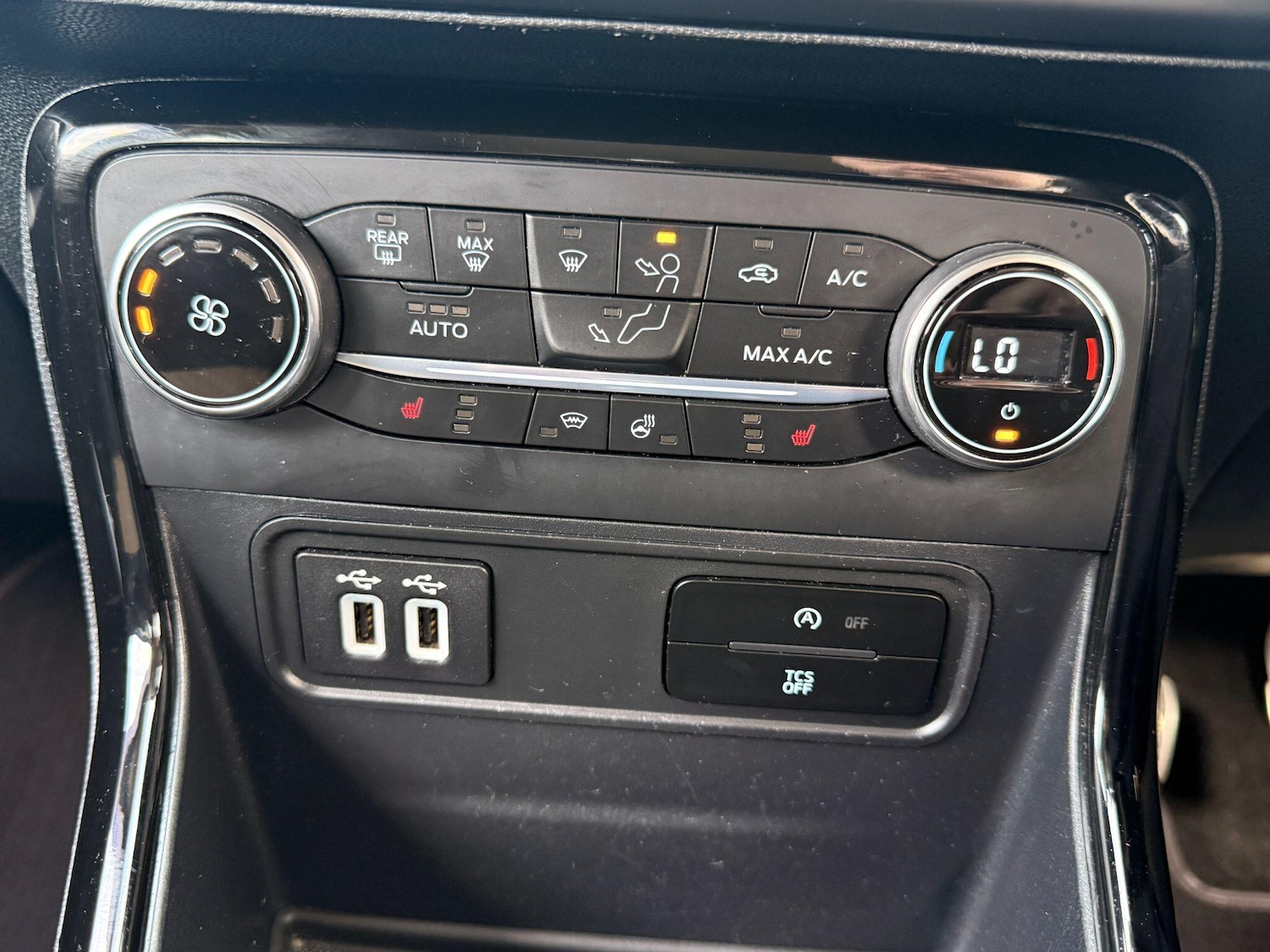 Used Ford Ecosport 2018 for sale - 76433401: Photo 17