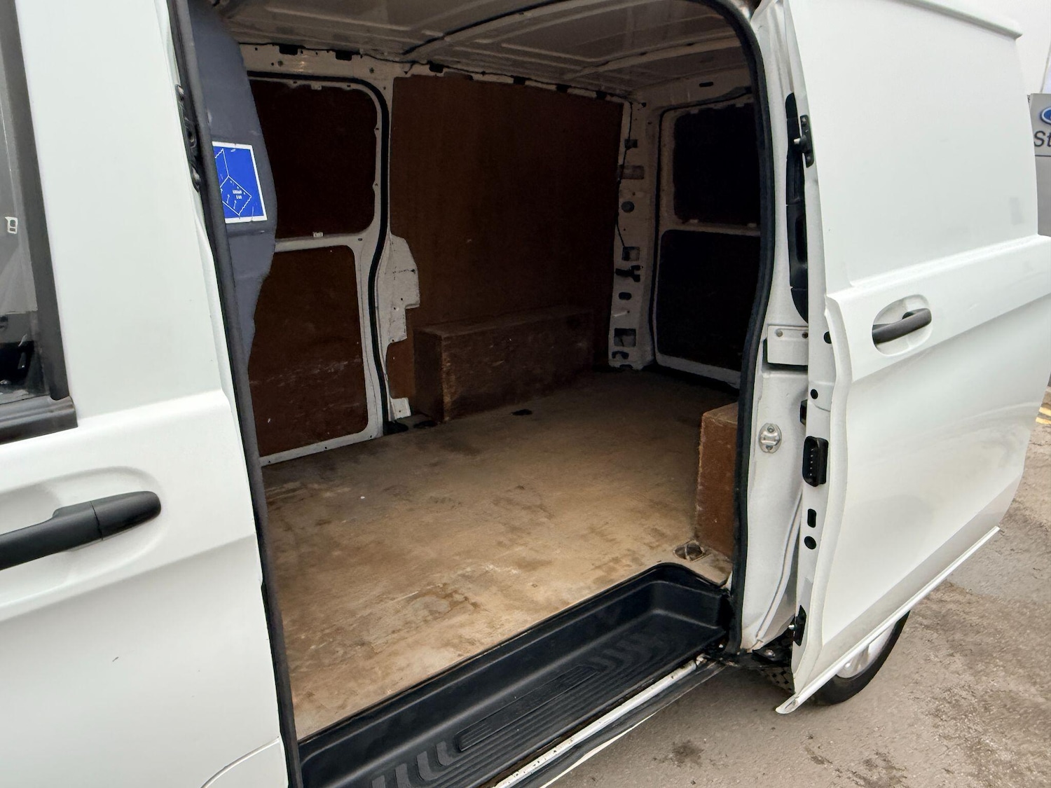 Used Mercedes-Benz Vito 2016 for sale - 77425268: Photo 17