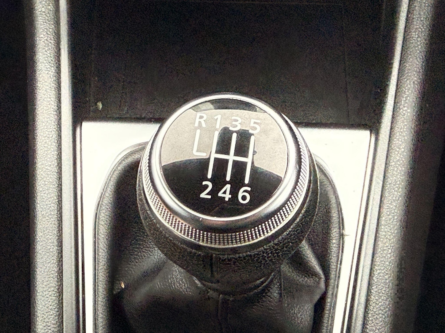 Used Renault Captur for sale - 77710230: Photo 9