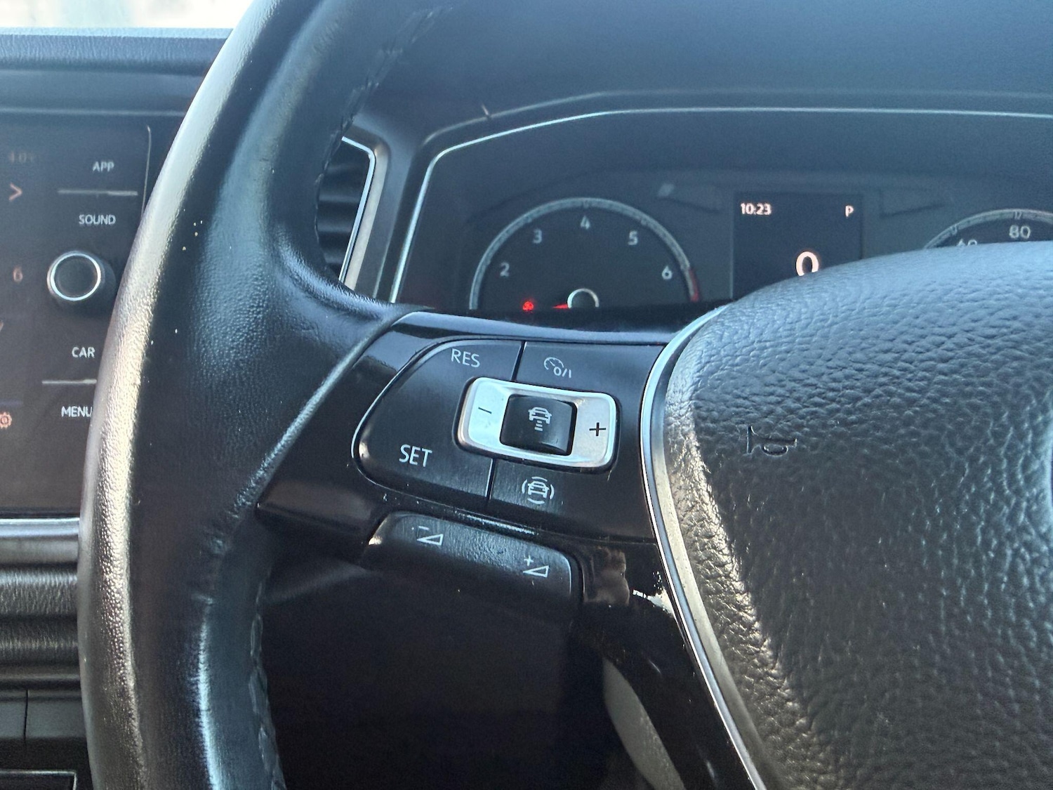 Used Volkswagen T-Roc 2019 for sale - 77214796: Photo 18