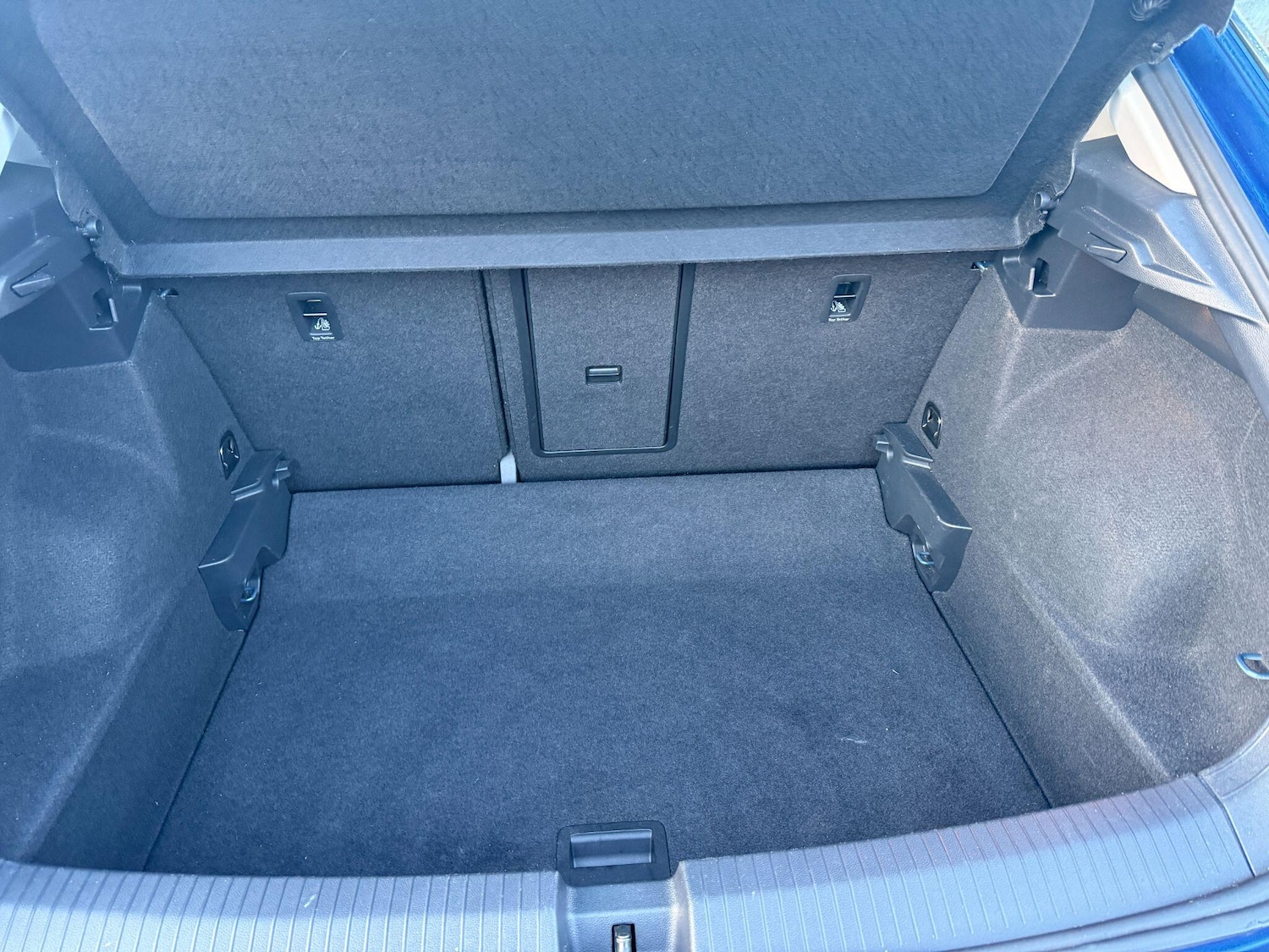 Used Volkswagen T-Roc 2019 for sale - 77214796: Photo 30