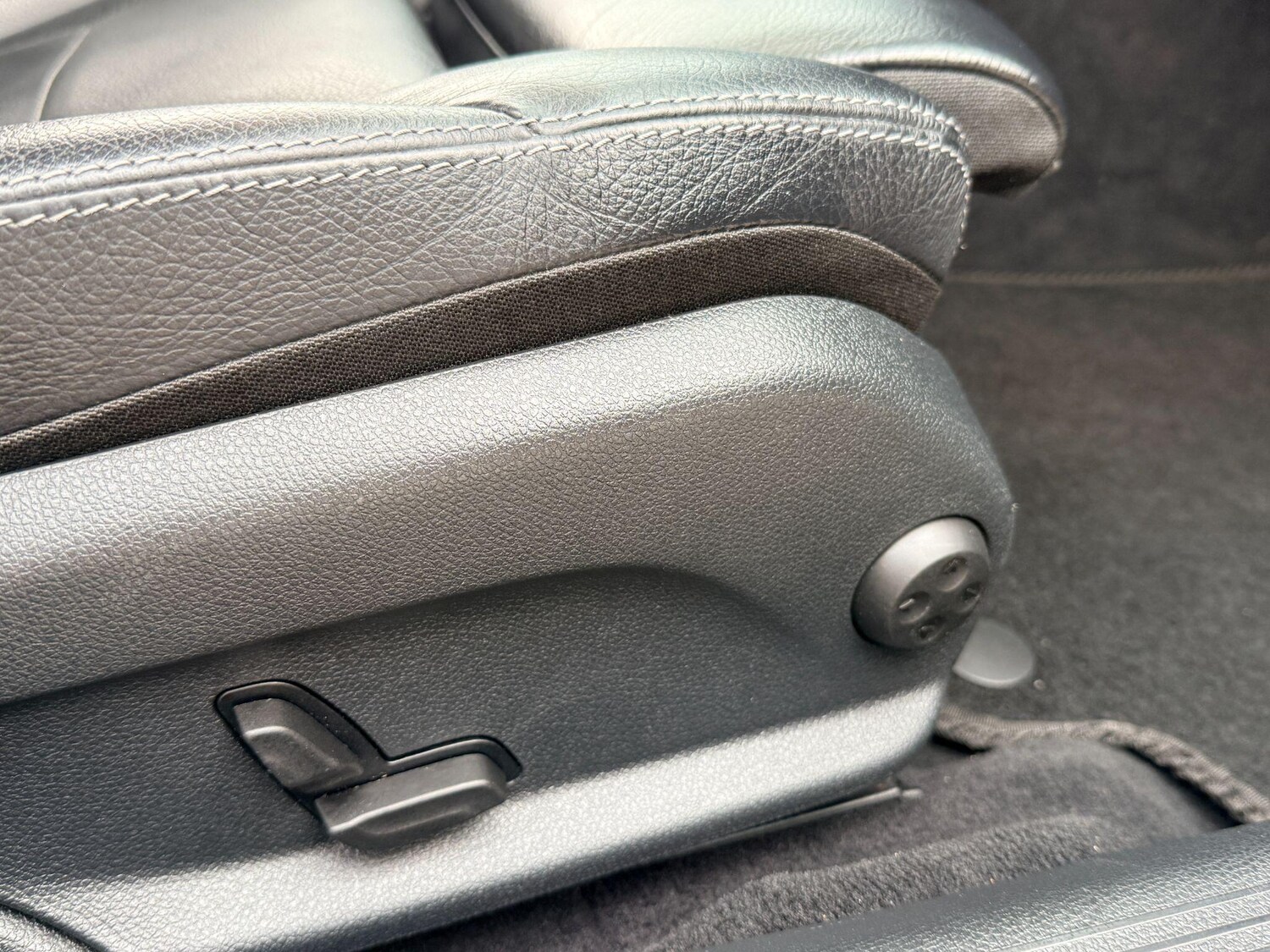 Used Mercedes-Benz C Class 2021 for sale - 77824334: Photo 13