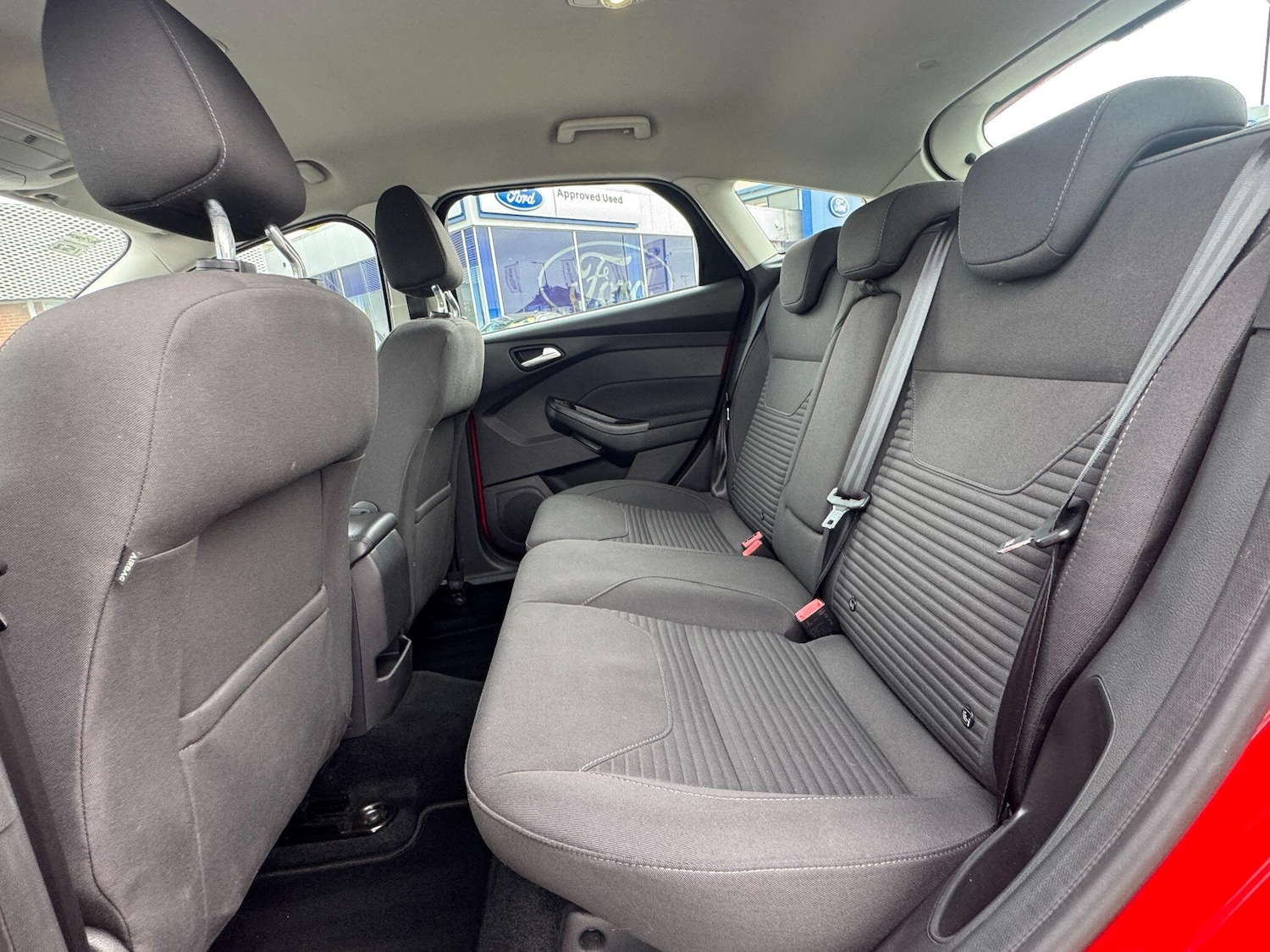 Used Ford Focus for sale - 76440311: Photo 9