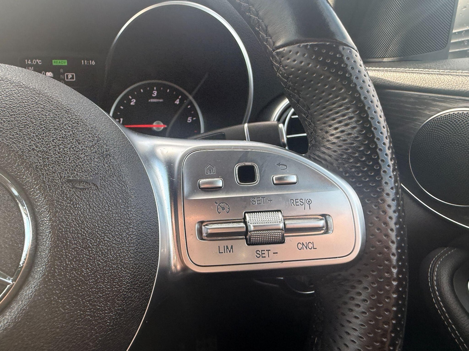 Used Mercedes-Benz GLC 2021 for sale - 76512564: Photo 11