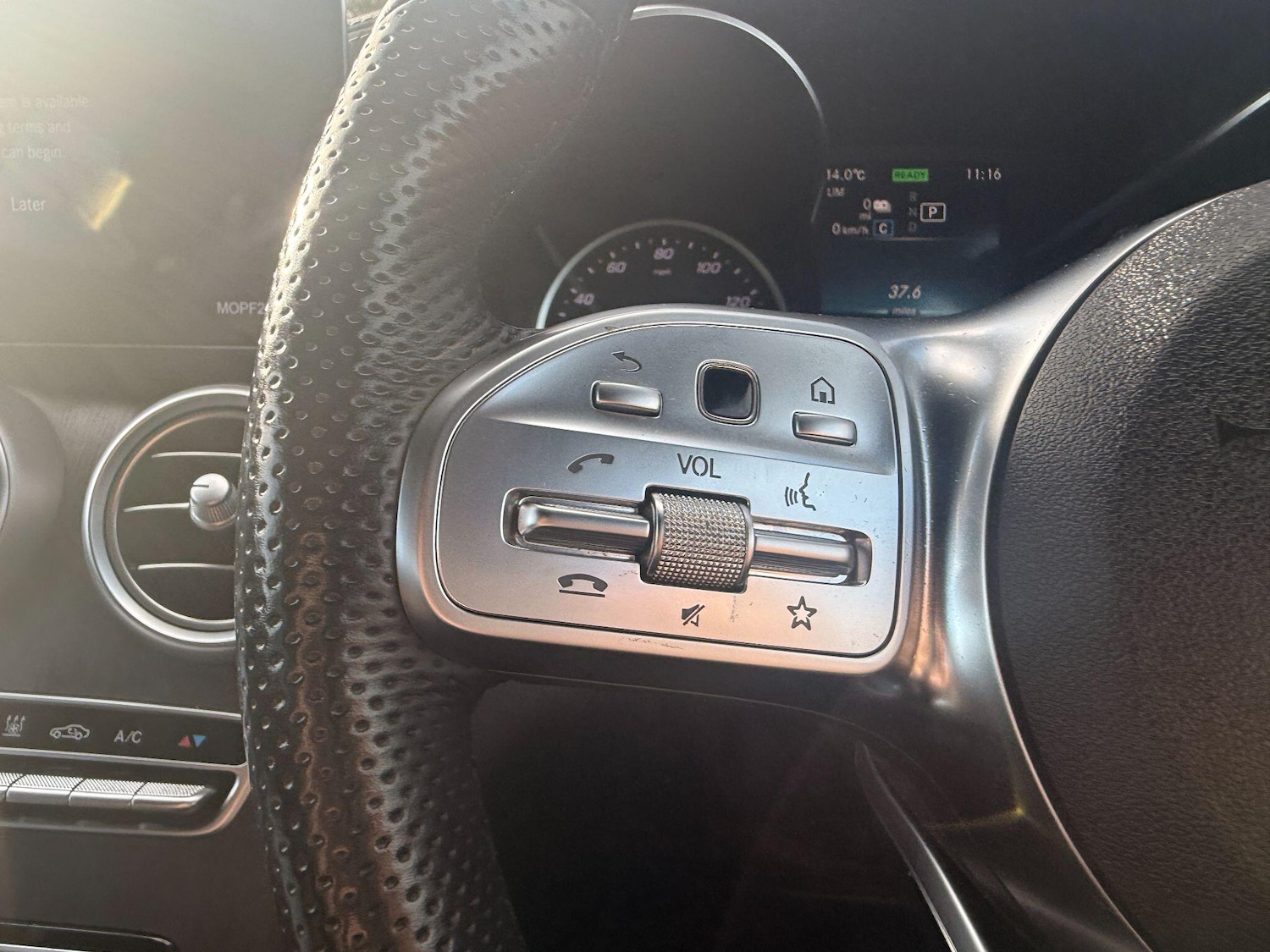 Used Mercedes-Benz GLC 2021 for sale - 76512564: Photo 12